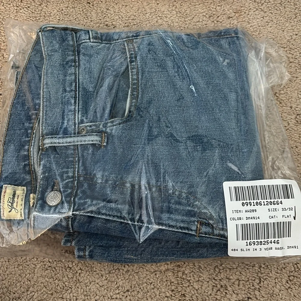 J Crew 484 Slim-fit stretch jean in three-year wash AW289